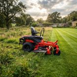 Ariens IKON 52” Kawasaki Zeroturn fűnyírótraktor – 726 cm³, 132 cm vágószélesség